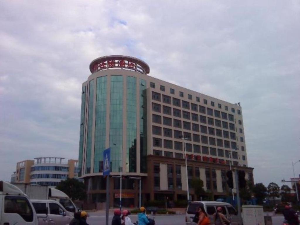 7 Days Inn Yangjiang Xinyue International Studio Buitenkant foto