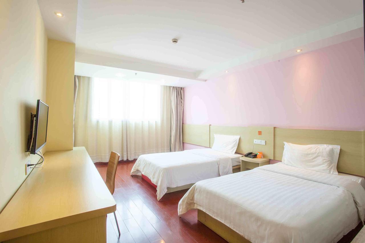 7 Days Inn Yangjiang Xinyue International Studio Kamer foto