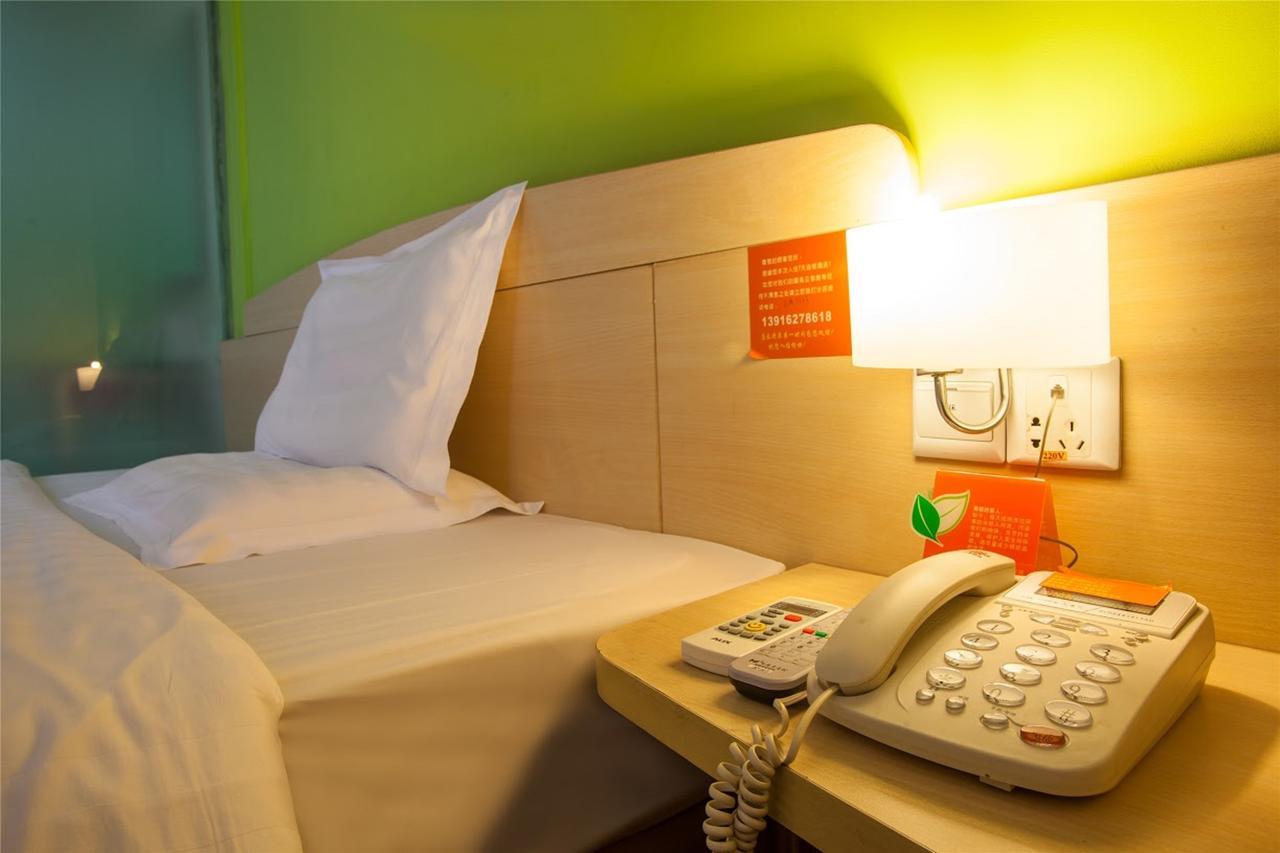 7 Days Inn Yangjiang Xinyue International Studio Buitenkant foto