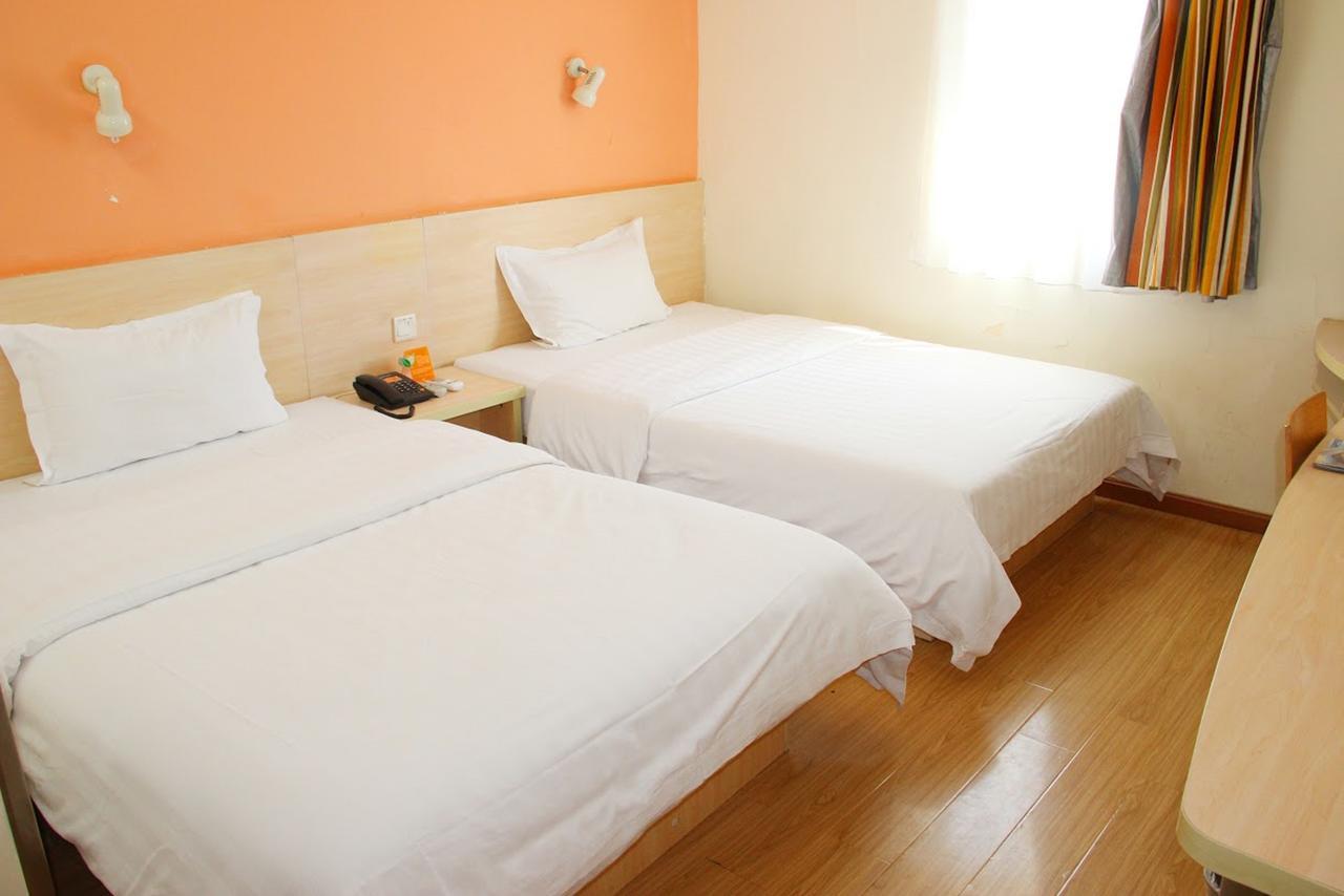 7 Days Inn Yangjiang Xinyue International Studio Buitenkant foto